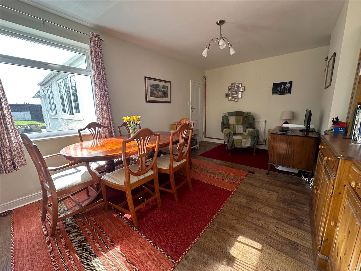 London Road, Chippenham